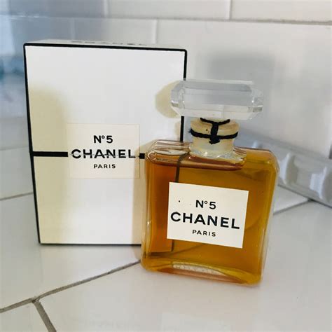 chanel no 5 how old|chanel no 5 bottle.